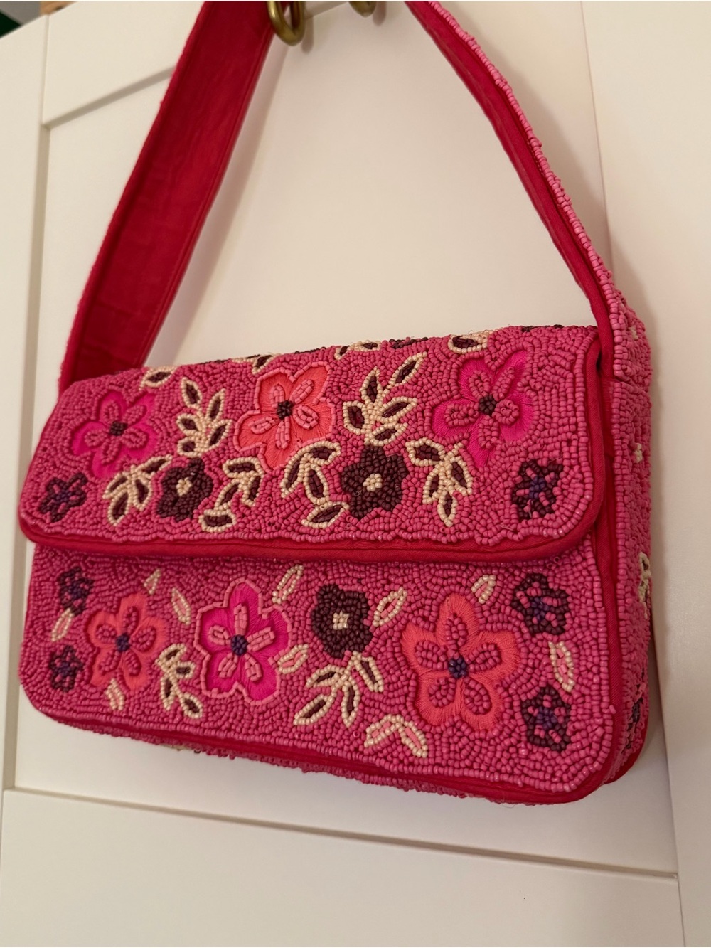 Lagunita Hand Beaded Shoulder Bag in Pink